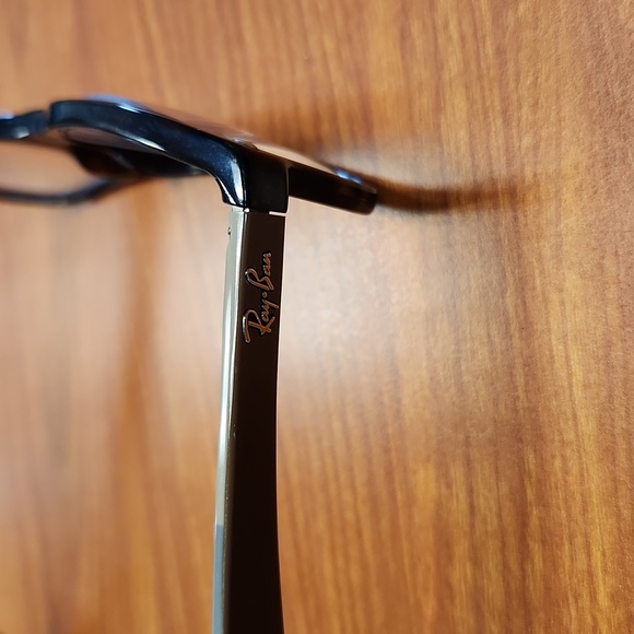 Ray-Ban Glasses - Picture 5 of 6